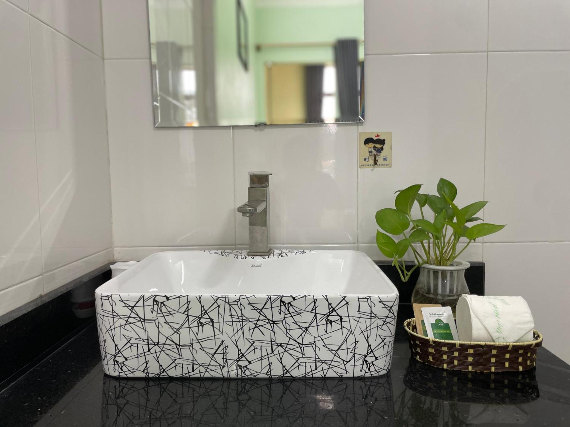 VI Tamcoc Hotel Νιν Μπιν Εξωτερικό φωτογραφία
